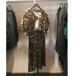 100% Silk Short Sleeved V Neck Dress with Long Tie